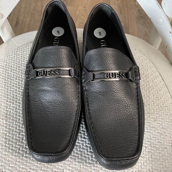 Guess mens size 9 black loafer - Picture 6 of 6